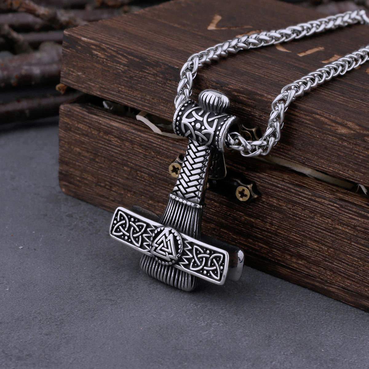 viking hammer weave pendant
