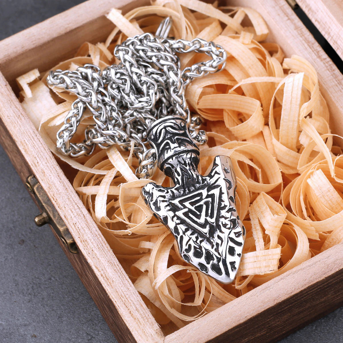 viking spear head pendant