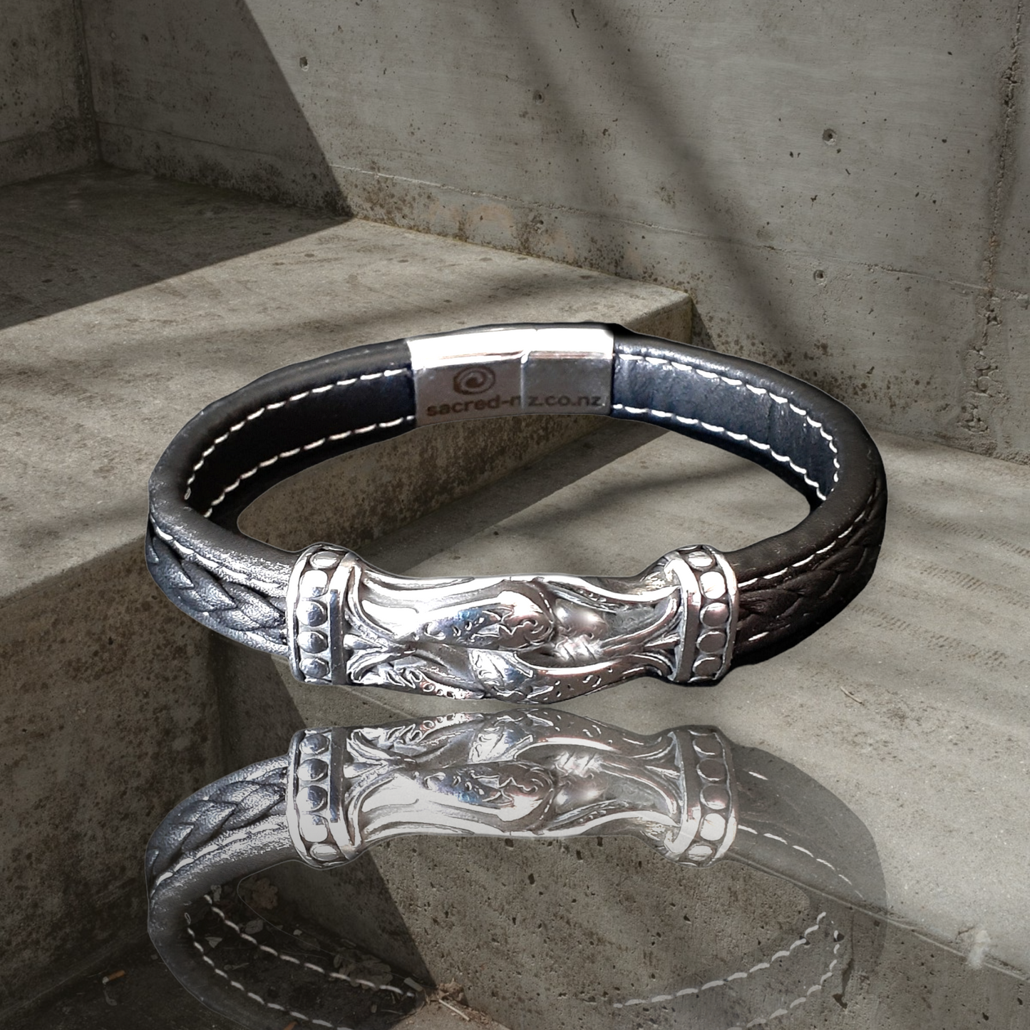 genuine leather unisex bracelet