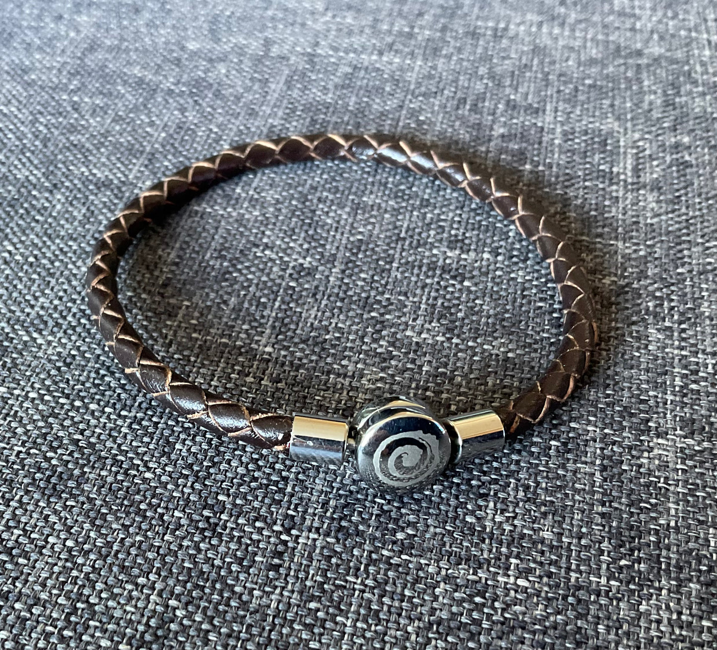 Leather Charm Bracelet 'Koru" (4mm)(No.3)