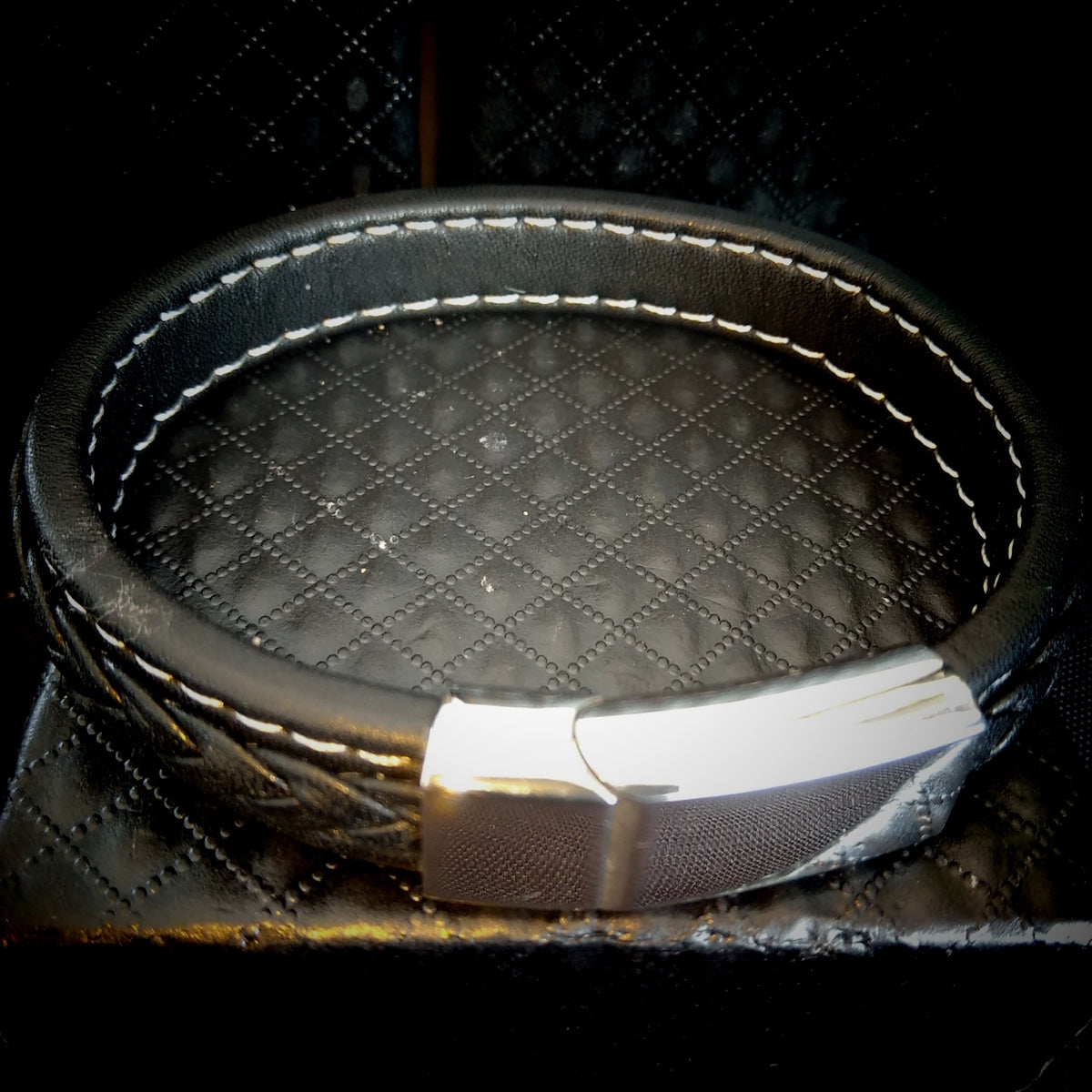 2133 Unisex Genuine Leather Bracelet ‘Cross’ (12mm)