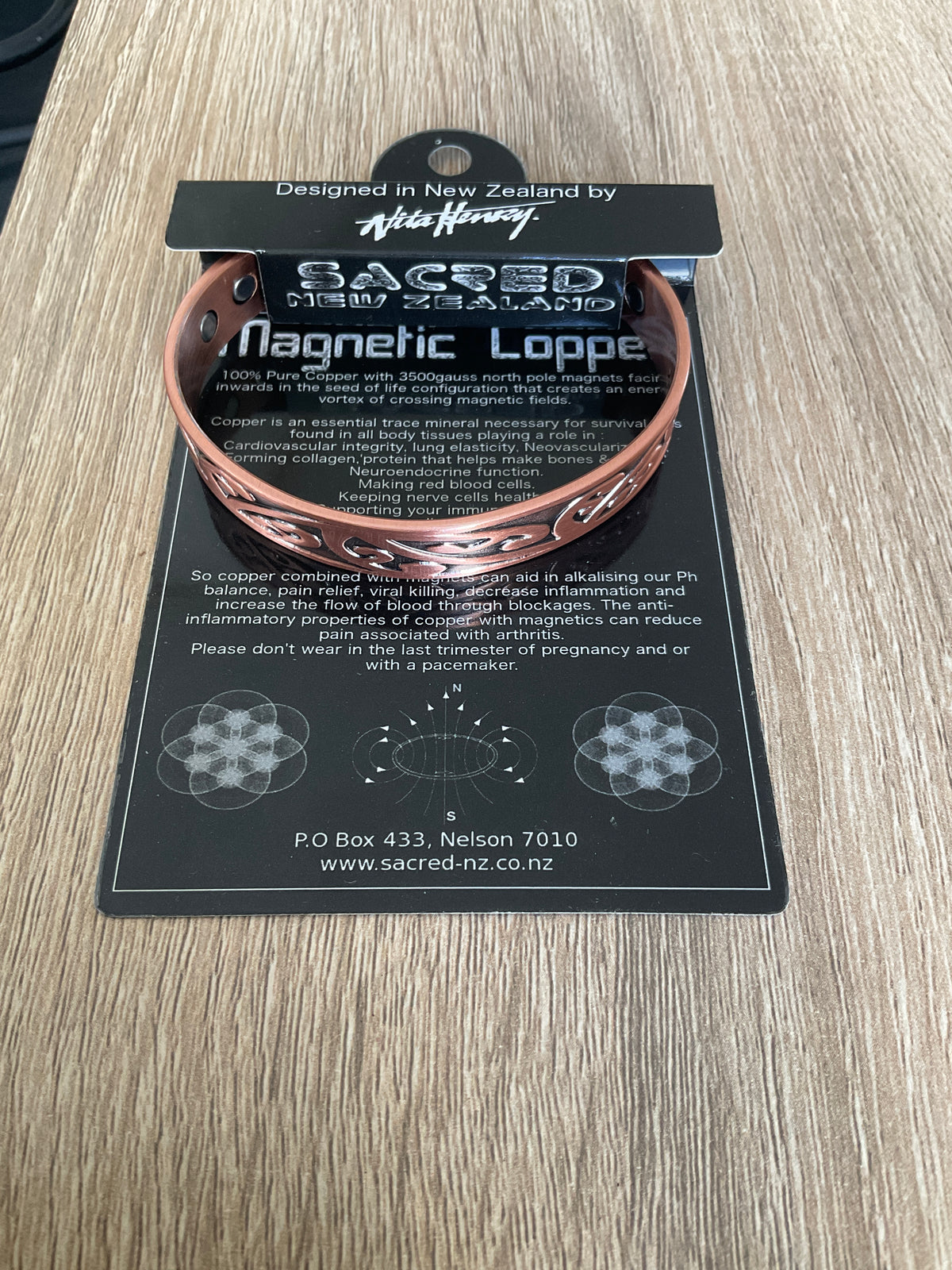 Copper Hangsell