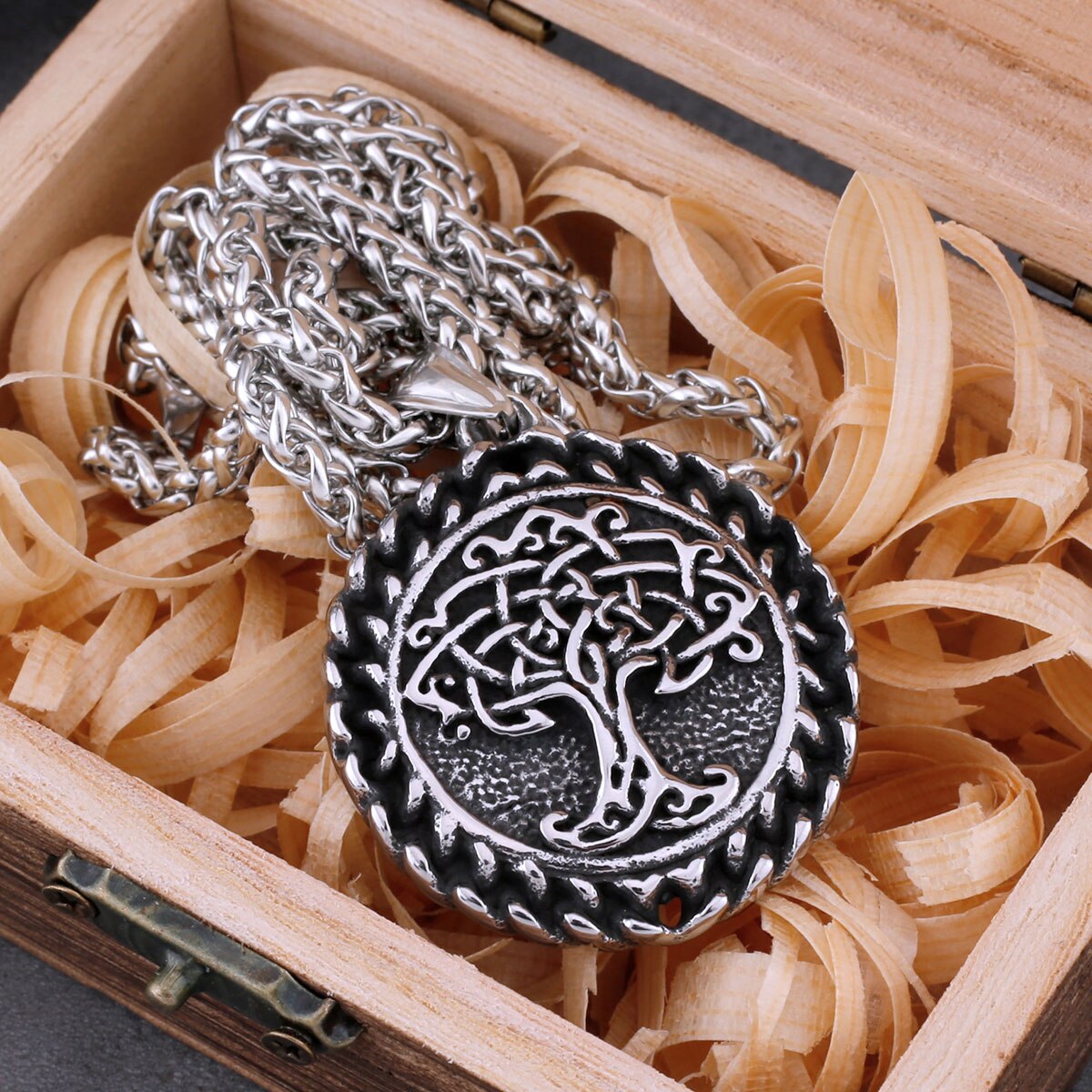 Viking tree of life celtic pendant