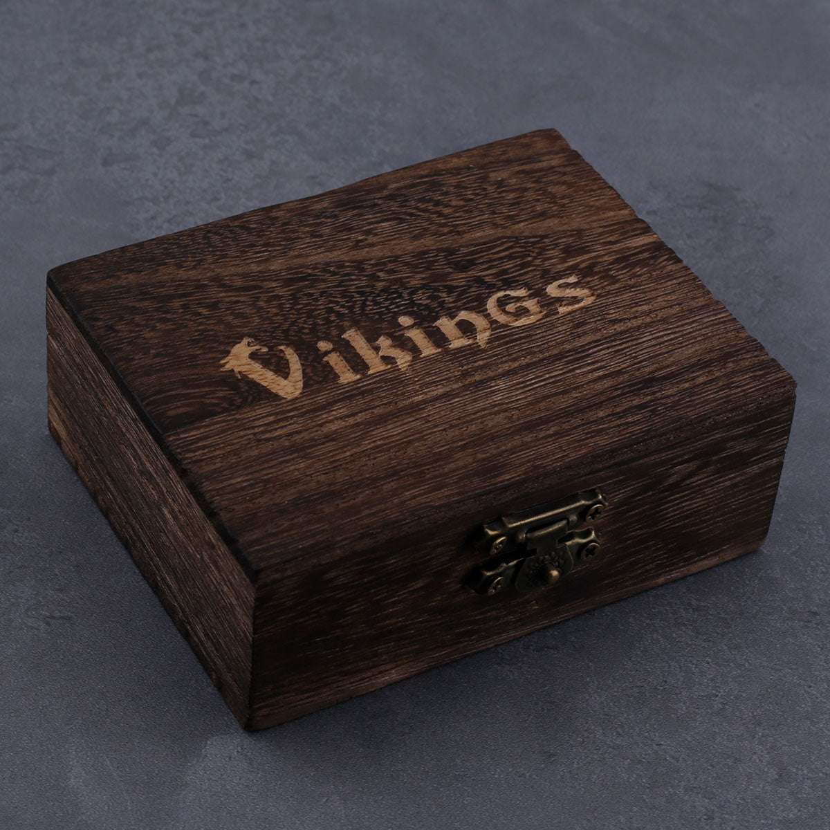 VR8 viking celtic ring