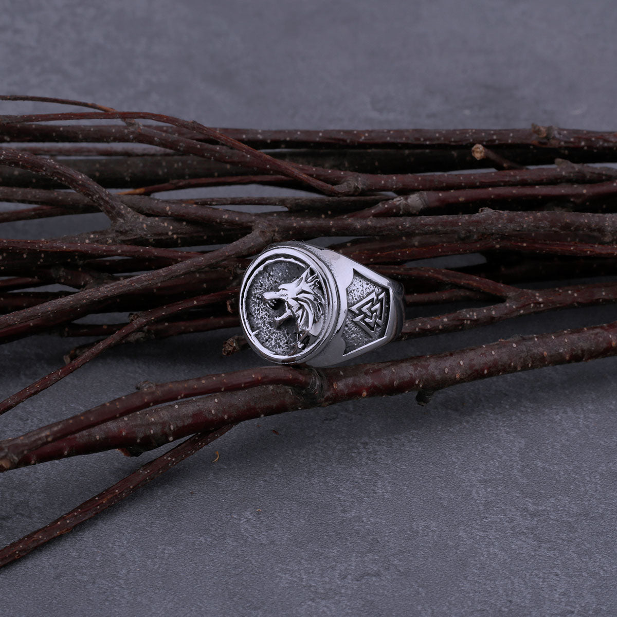 viking wolf ring