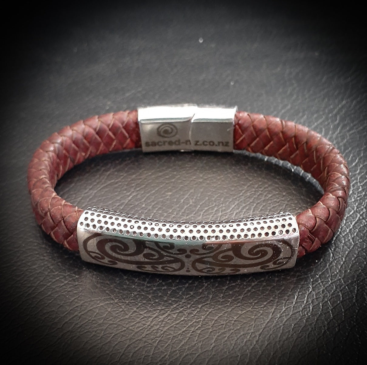 NZ Leather unisex Bracelet "NZ Warrior" 10mm