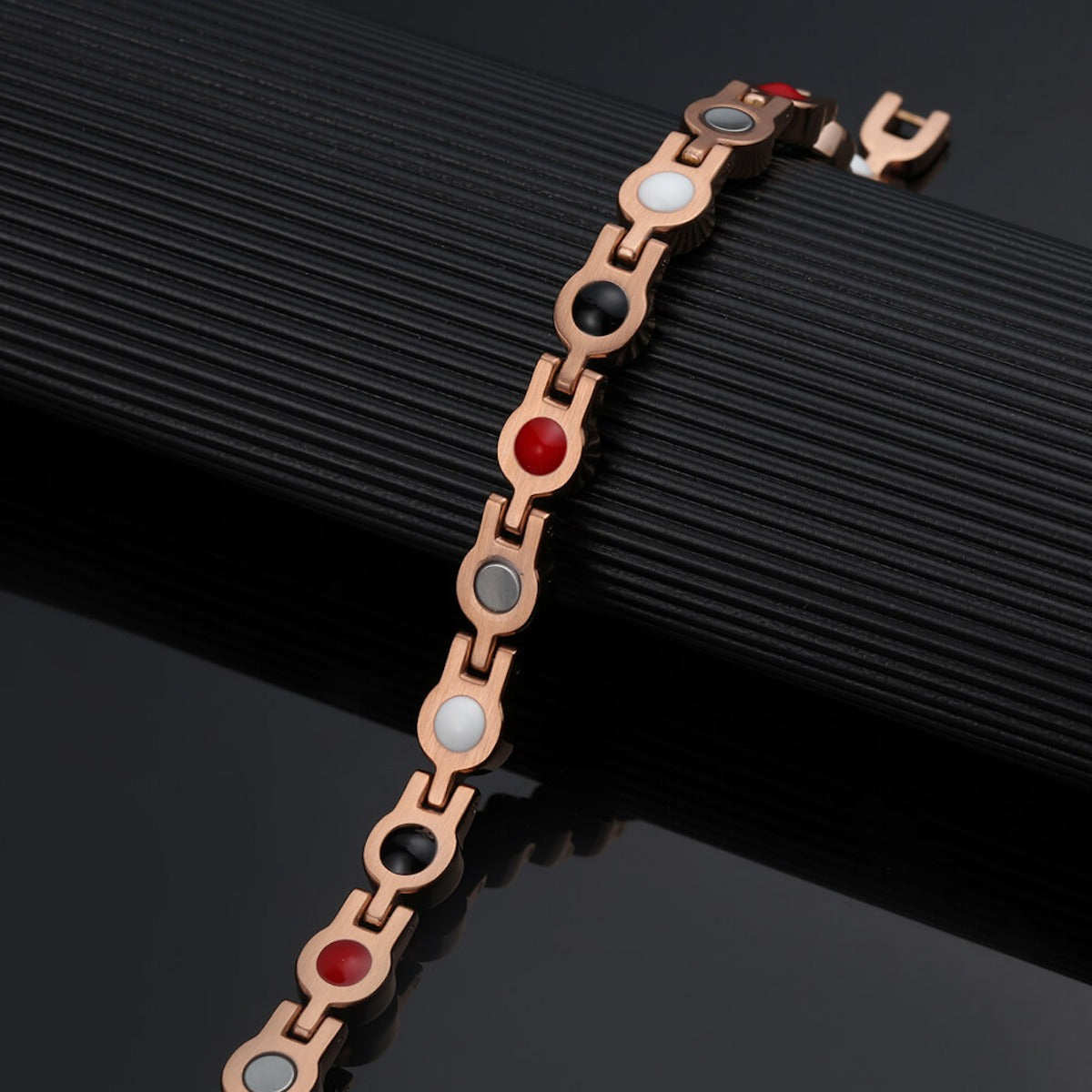 CLM015R Magnetic Bracelet Linked 5 elements 210X9MM