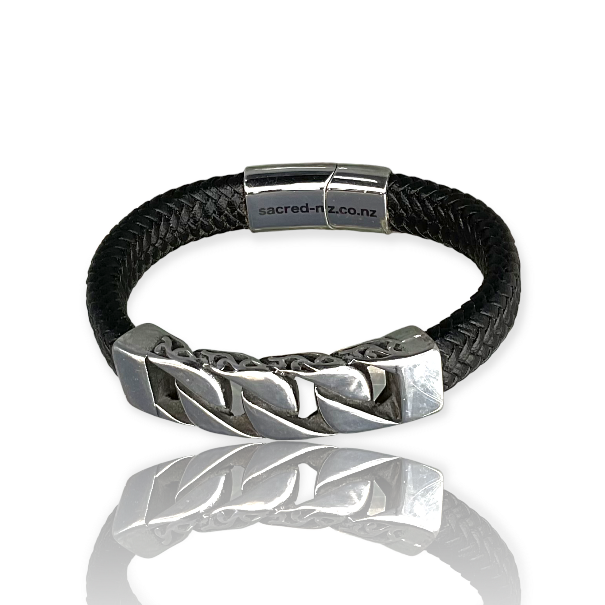 NZ unisex leather bracelet maori