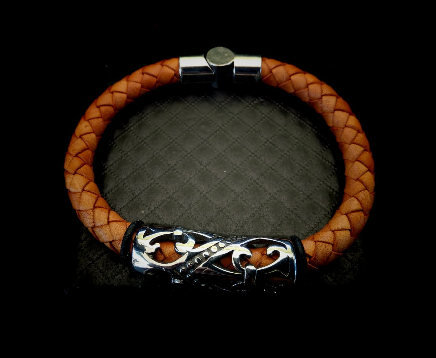 2006 Unisex Genuine Leather Band ‘Colonial Māori’ (8mm)