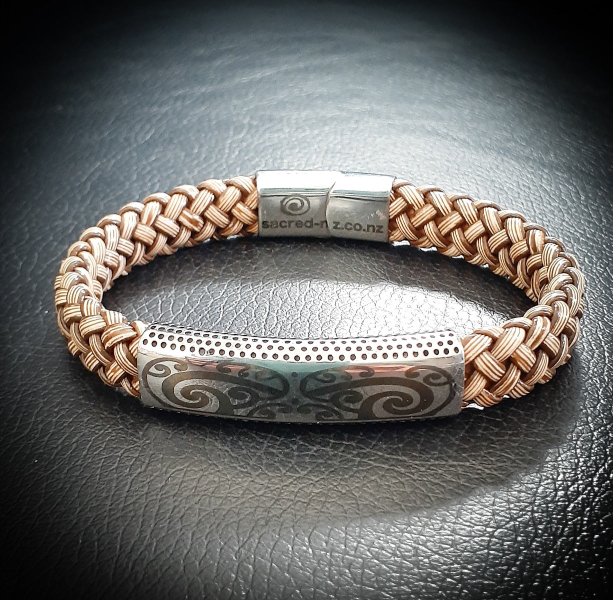 NZ Leather unisex Bracelet "NZ Warrior" 10mm